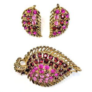 Vintage pave' rhinestones pin brooch and matching earrings SET